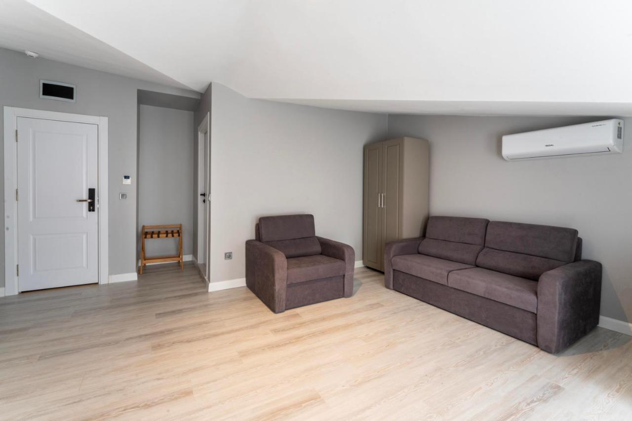 Rubby Hotel Kadikoey Истанбул Екстериор снимка