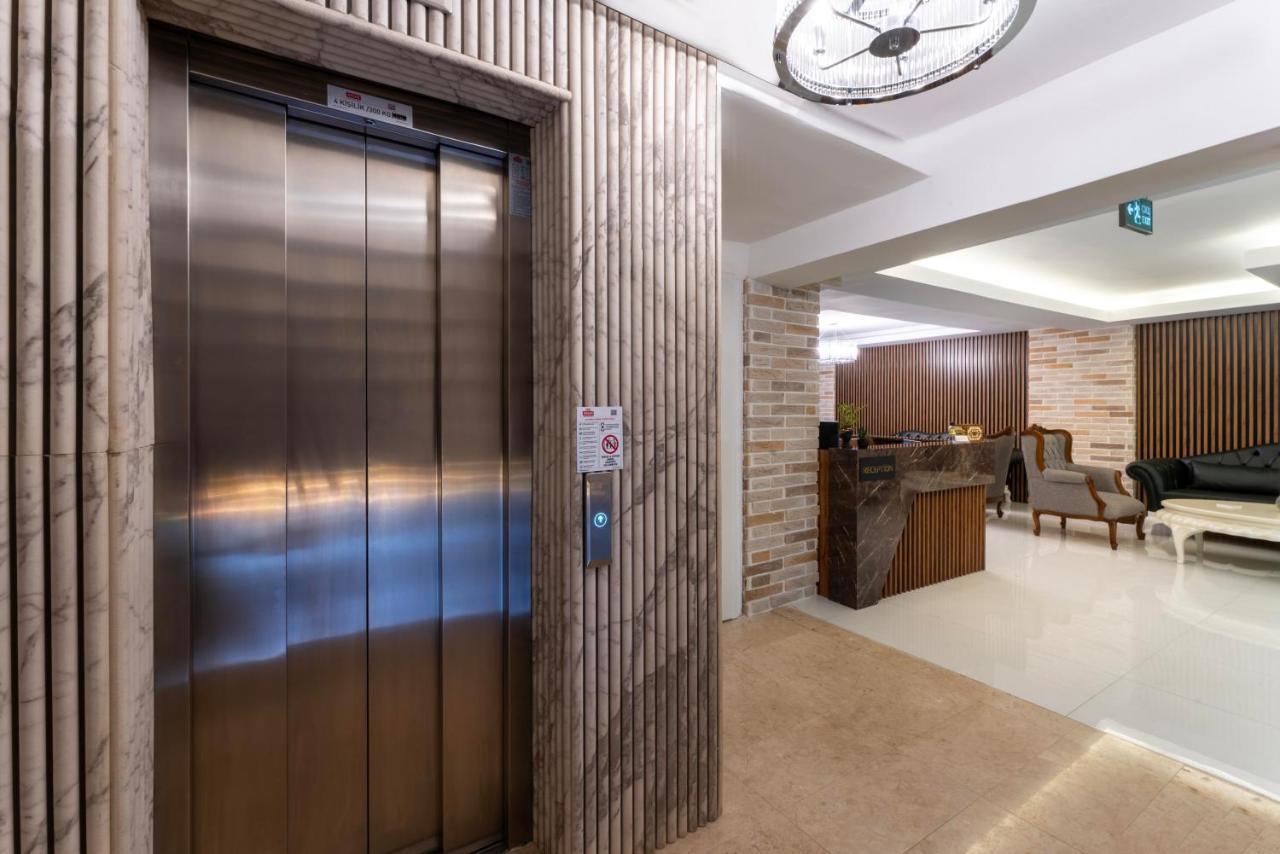 Rubby Hotel Kadikoey Истанбул Екстериор снимка
