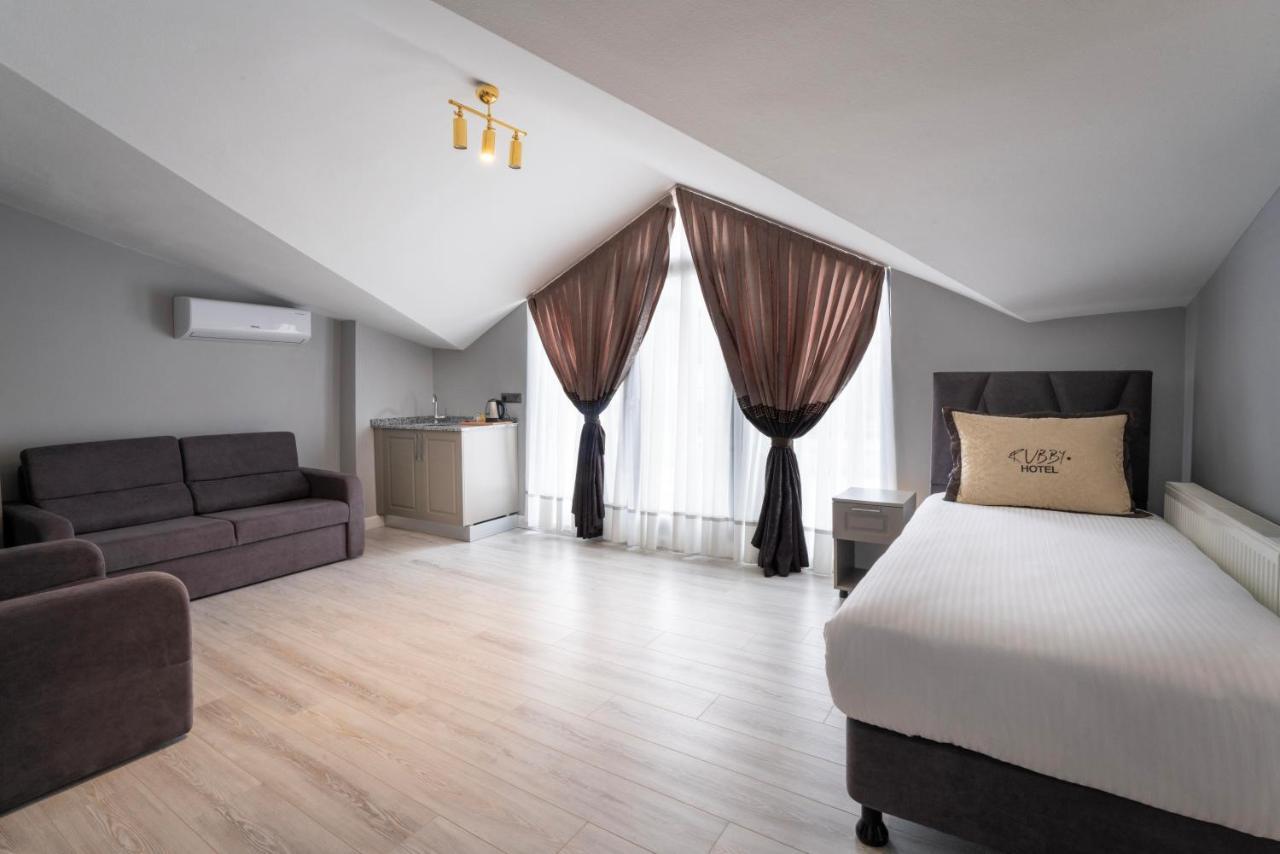 Rubby Hotel Kadikoey Истанбул Екстериор снимка