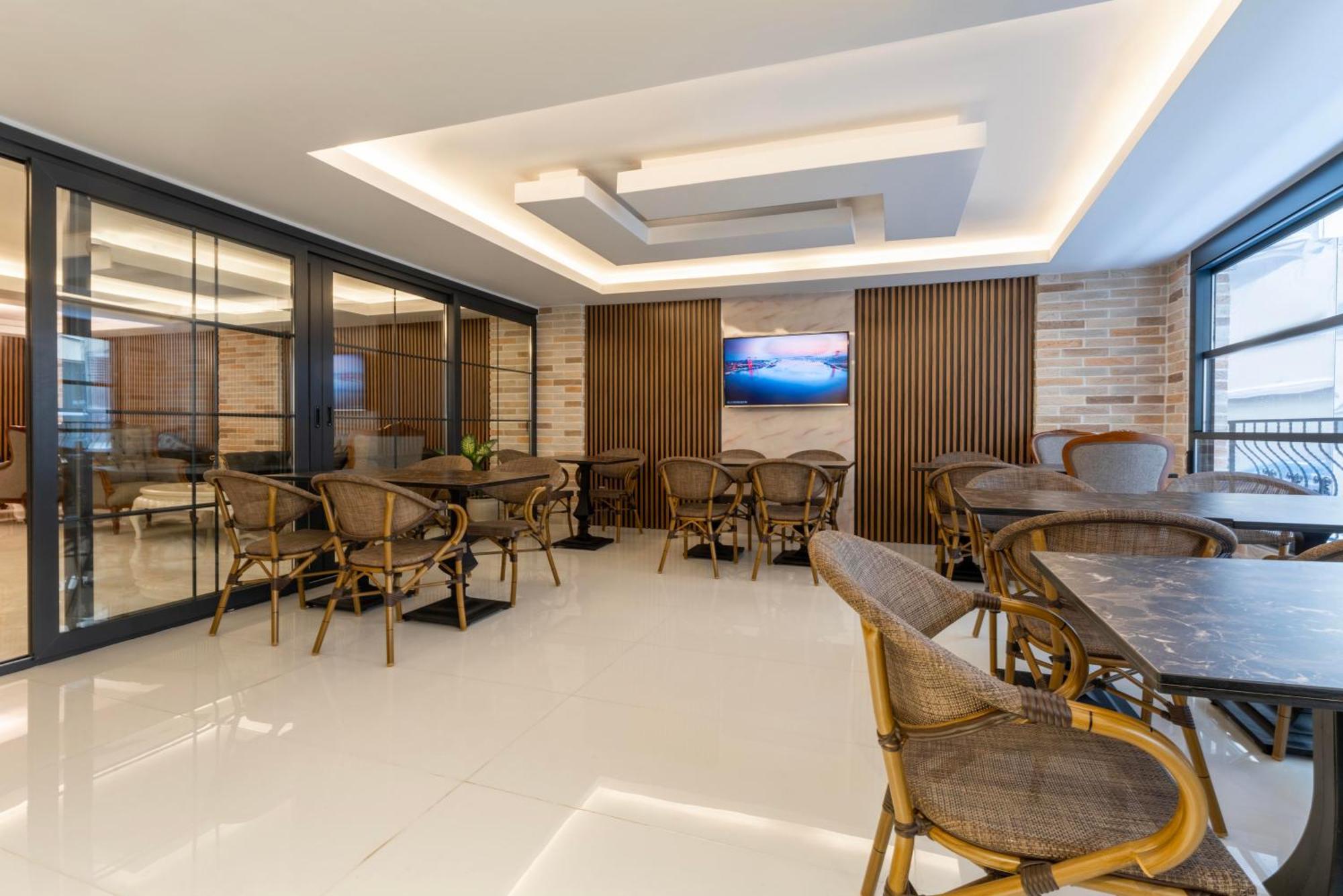 Rubby Hotel Kadikoey Истанбул Екстериор снимка