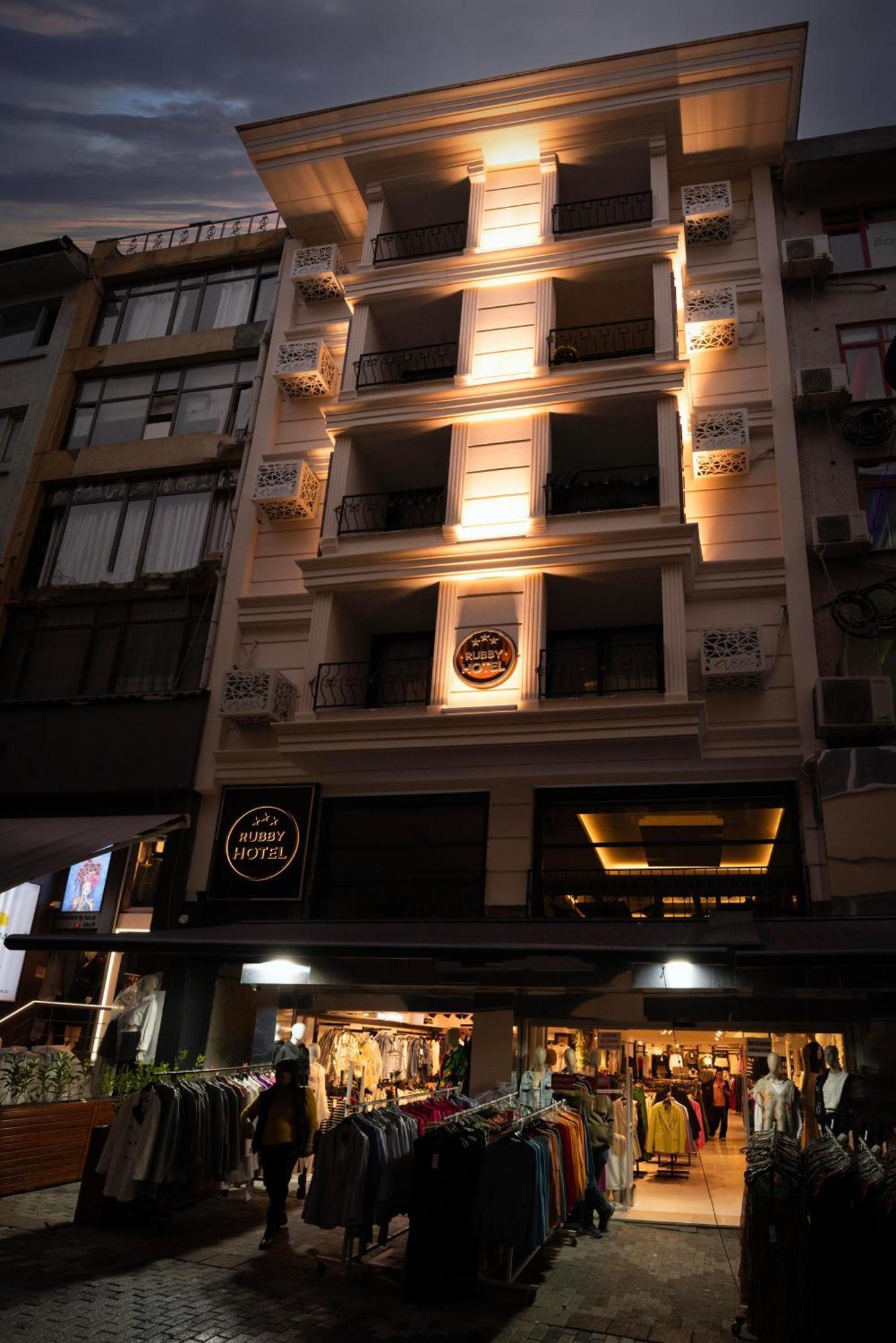 Rubby Hotel Kadikoey Истанбул Екстериор снимка