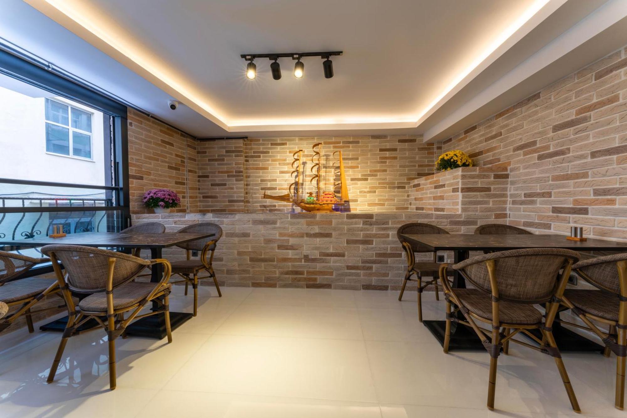 Rubby Hotel Kadikoey Истанбул Екстериор снимка
