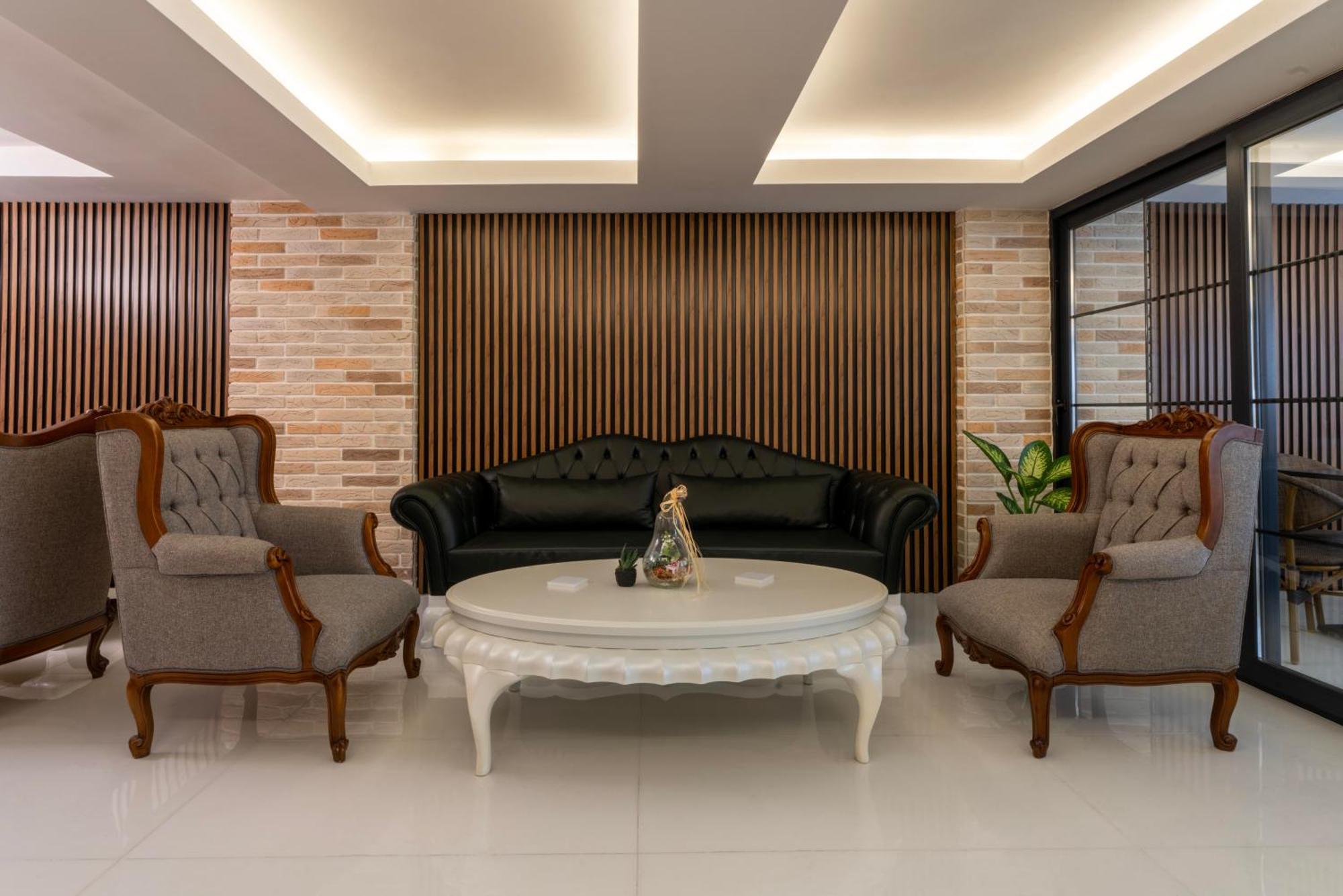 Rubby Hotel Kadikoey Истанбул Екстериор снимка