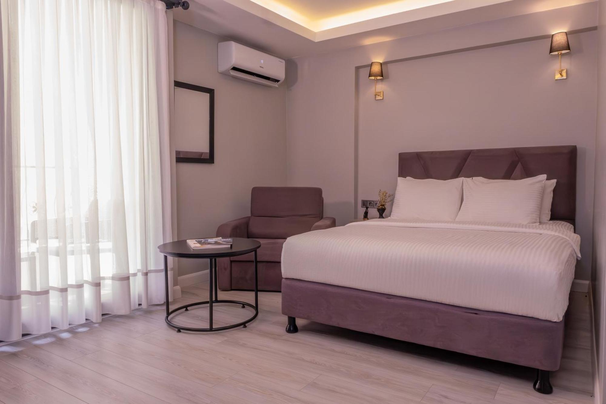 Rubby Hotel Kadikoey Истанбул Екстериор снимка
