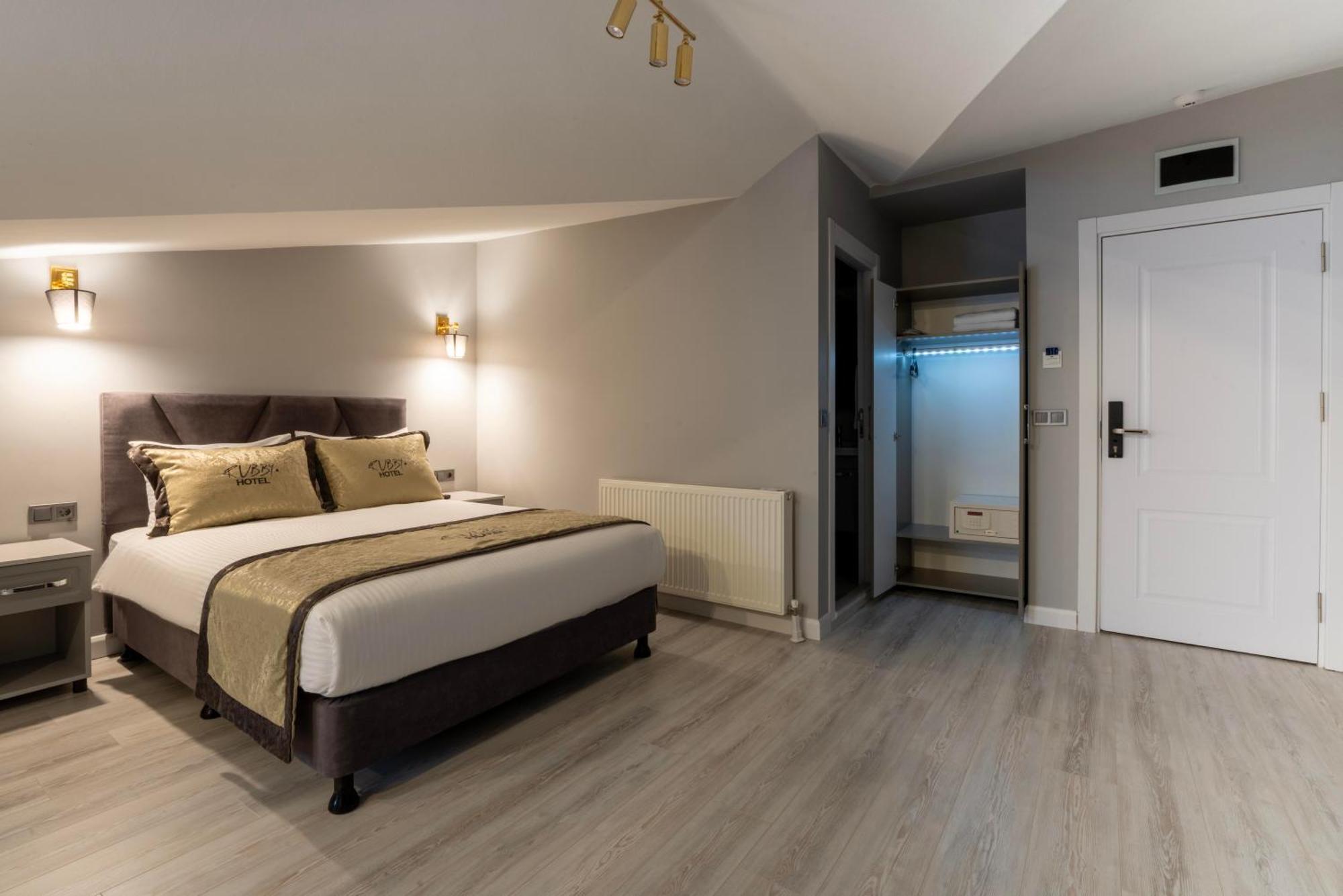 Rubby Hotel Kadikoey Истанбул Екстериор снимка